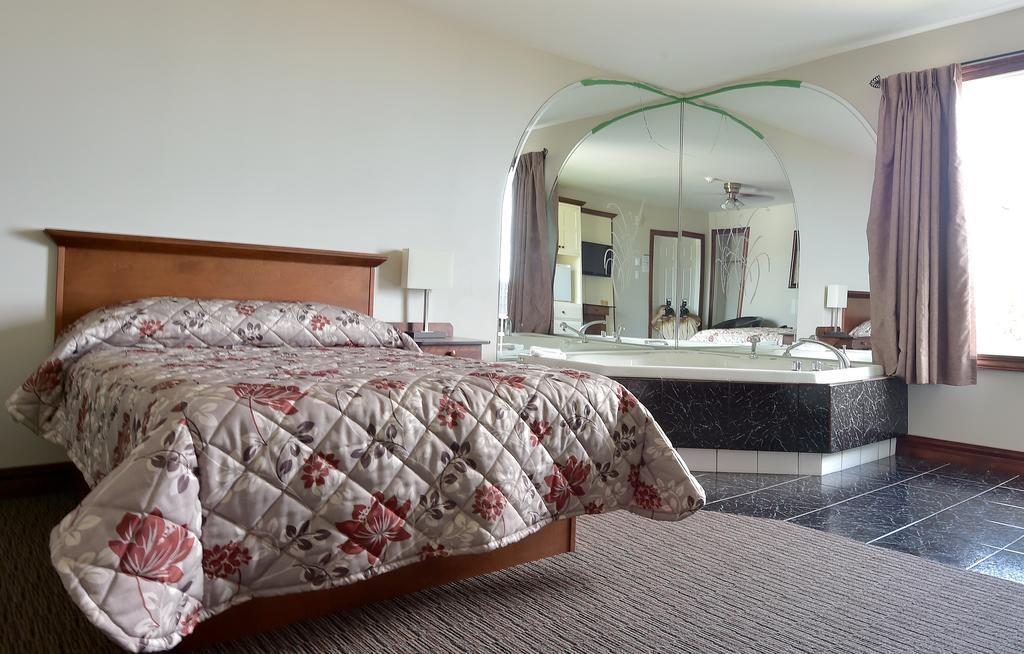 Auberge Sur Mer Charlevoix Saint-Siméon Extérieur photo