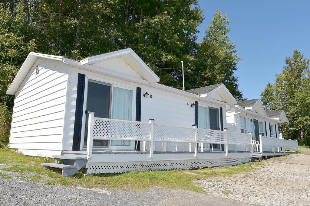 Auberge Sur Mer Charlevoix Saint-Siméon Extérieur photo